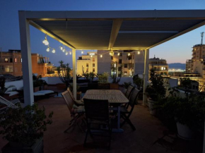 Rooftop Suite City Centre with Garage Cagliari